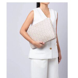 Kate Spade New York Spade Flower Universal Laptop Sleeve